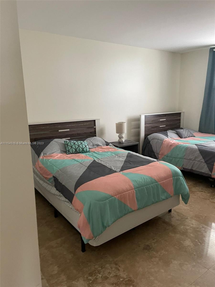 SEA AIR TOWERS CONDO - Residential Lease