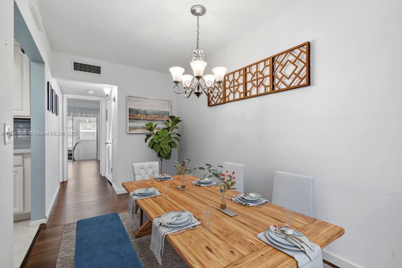 3360 Lake Osborne Dr 104, Lake Worth, FL, 33461/$100,000 1 3360 Lake Osborne Dr 104