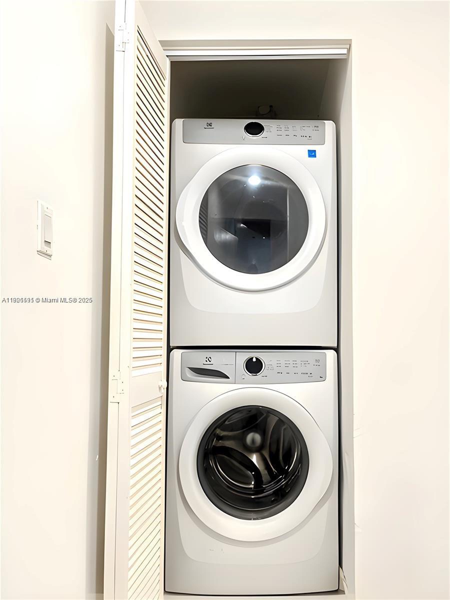 PARADISE GARDENS - Residential