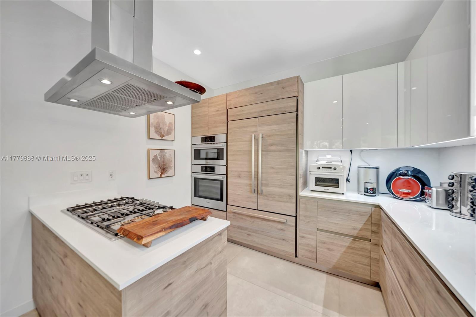 VICTORIA PARK CORR AMEN P - Residential