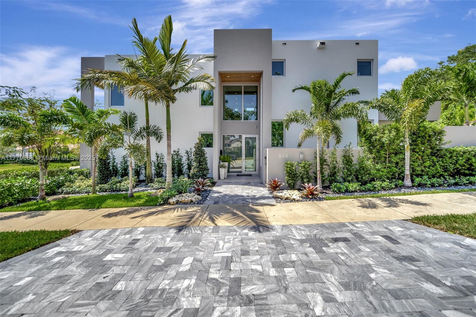 544 N Victoria Park Rd, Fort Lauderdale, Broward County, Florida - 4 Bedrooms  
4 Bathrooms - 