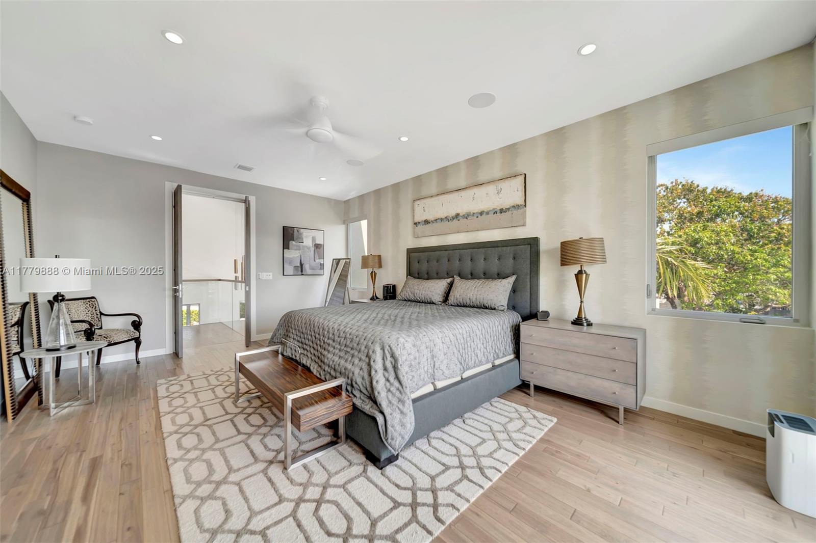 VICTORIA PARK CORR AMEN P - Residential