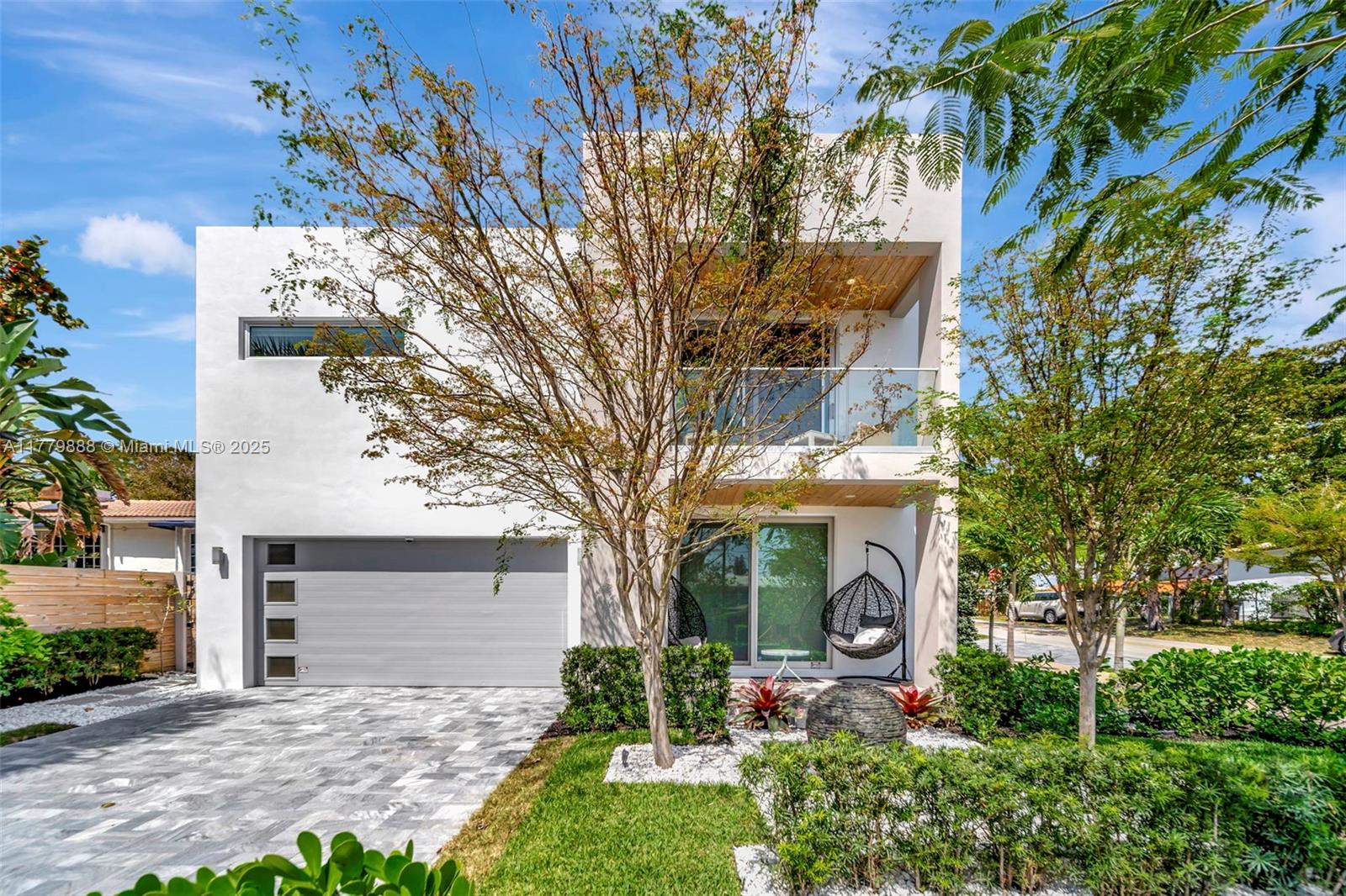 VICTORIA PARK CORR AMEN P - Residential
