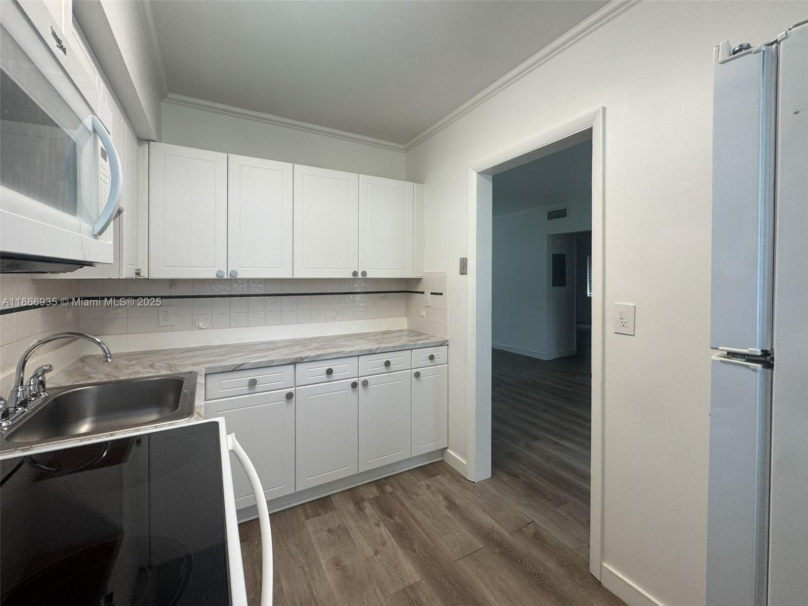 HIGH PINES CONDO - Residential Lease