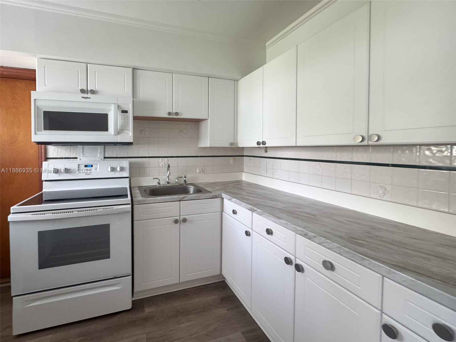 HIGH PINES CONDO - Residential Lease