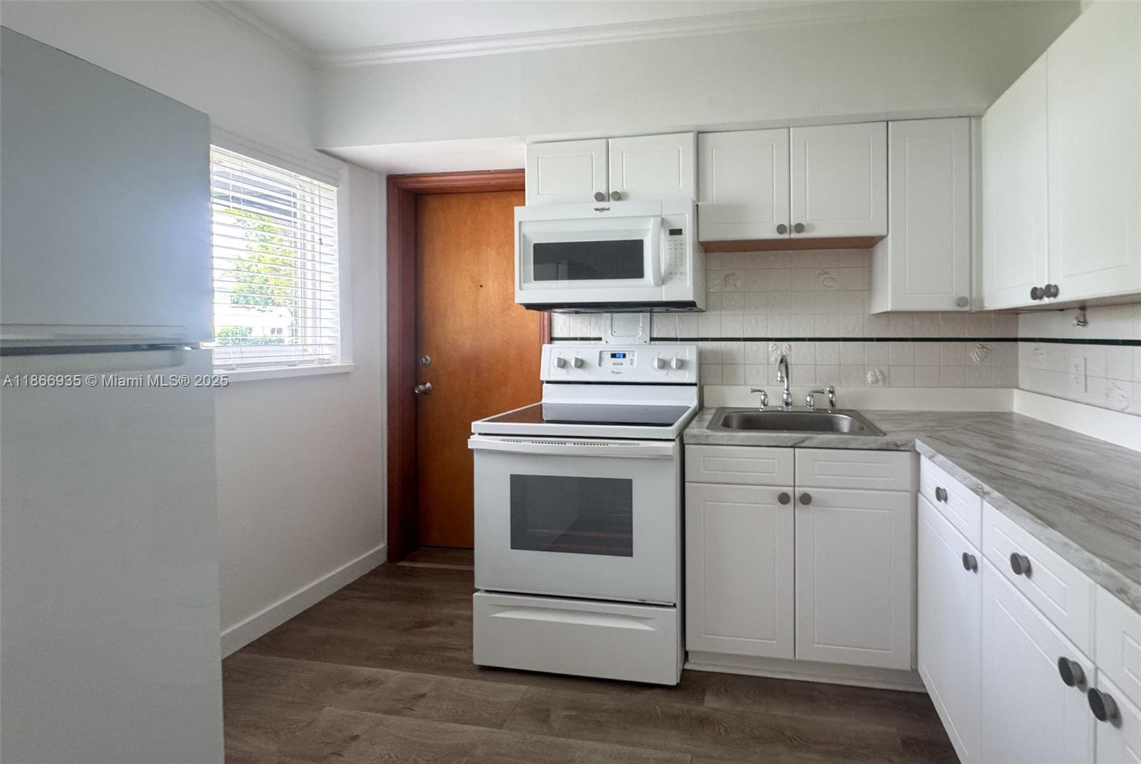 HIGH PINES CONDO - Residential Lease