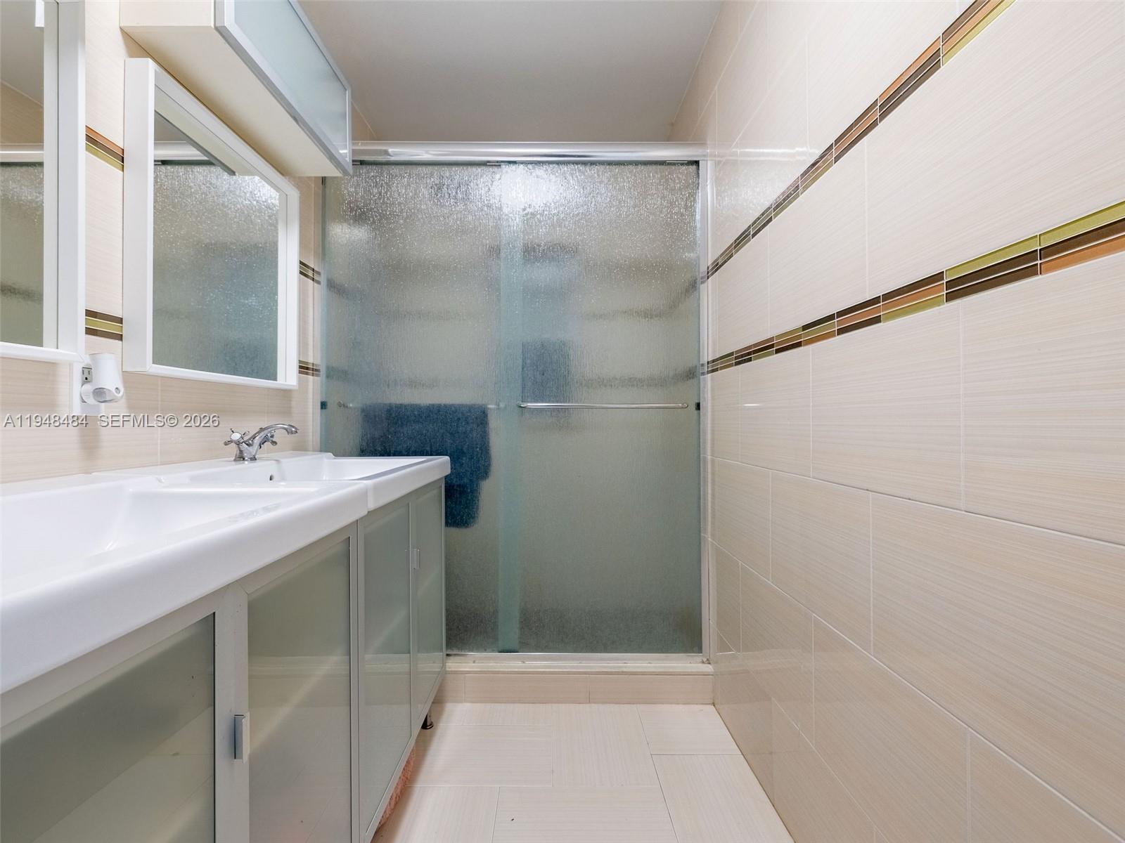 FLAMINGO ESTATES - Residential