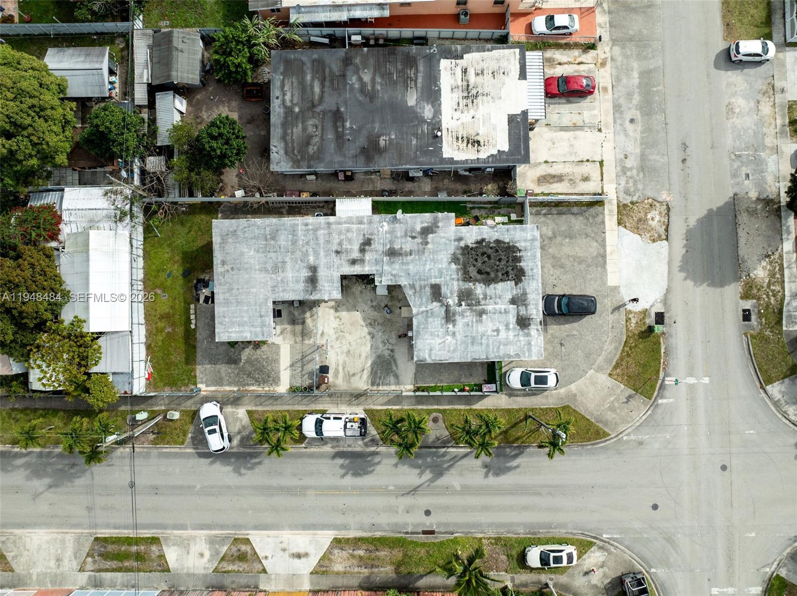 FLAMINGO ESTATES - Residential