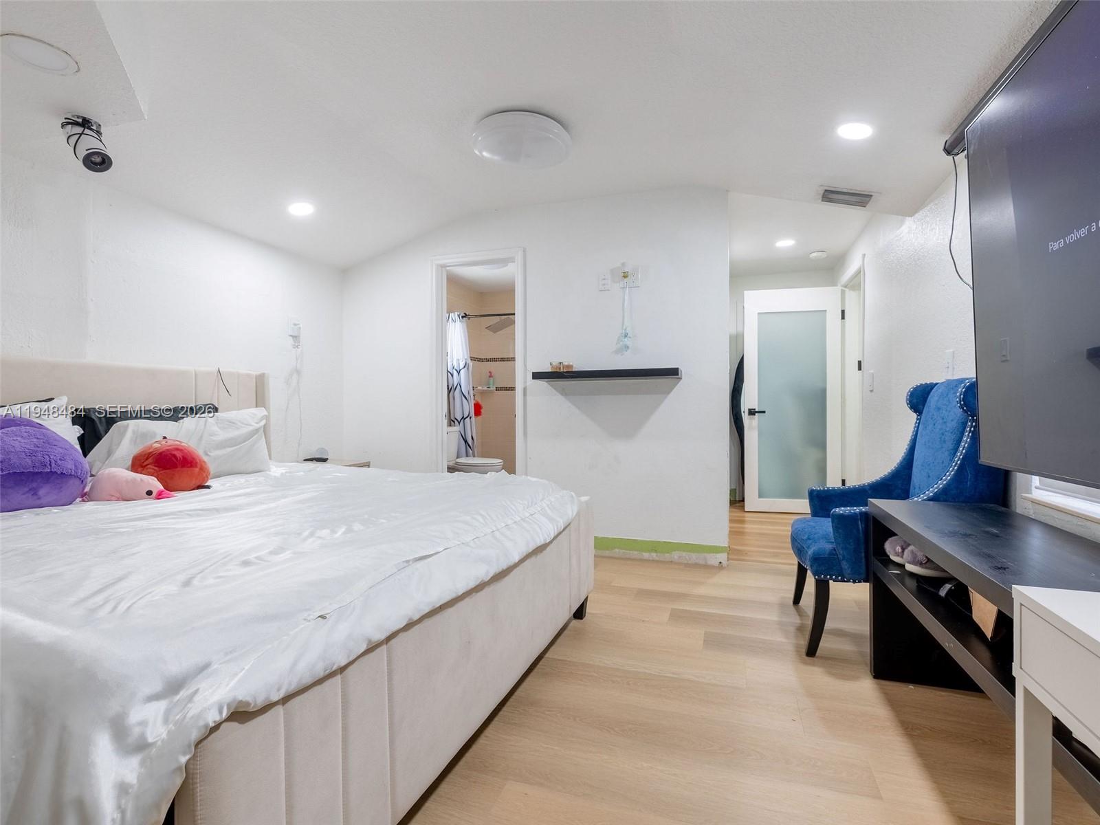 FLAMINGO ESTATES - Residential