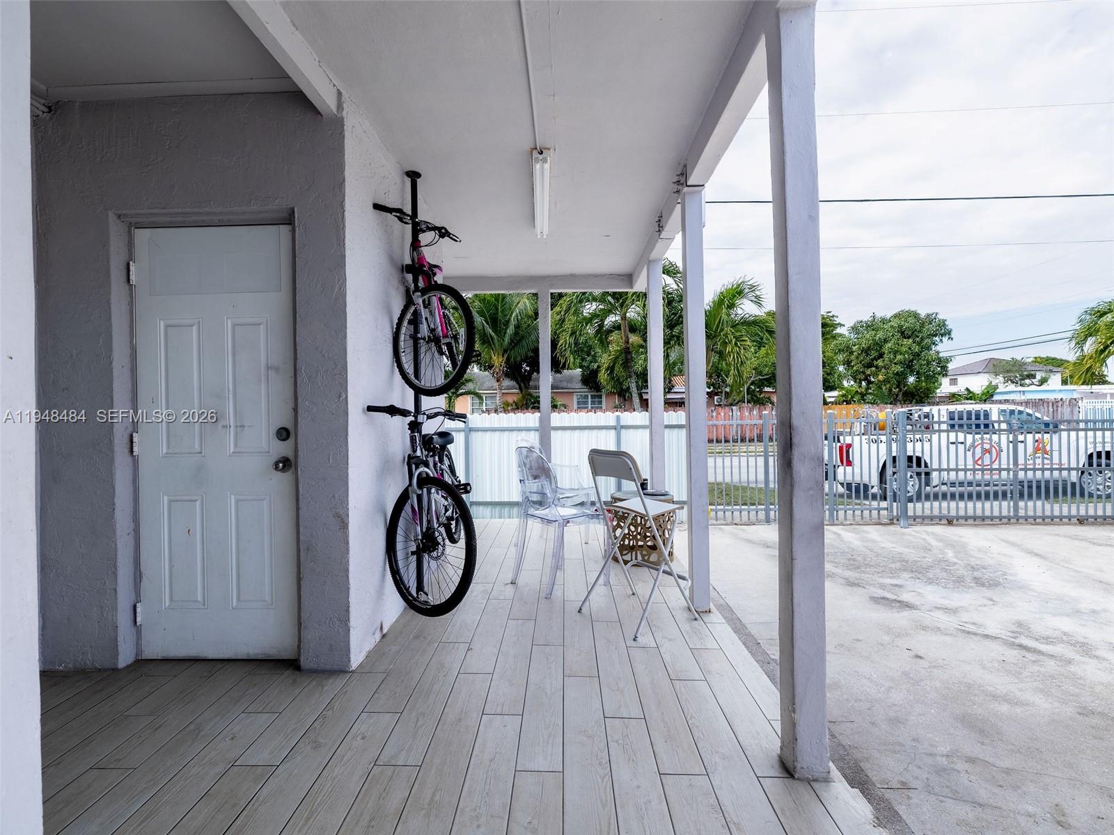 FLAMINGO ESTATES - Residential