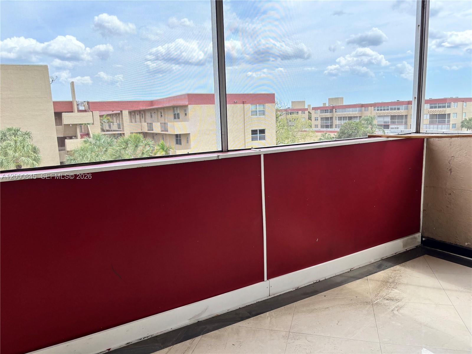 POLYNESIAN GARDENS CONDOM - Residential Lease