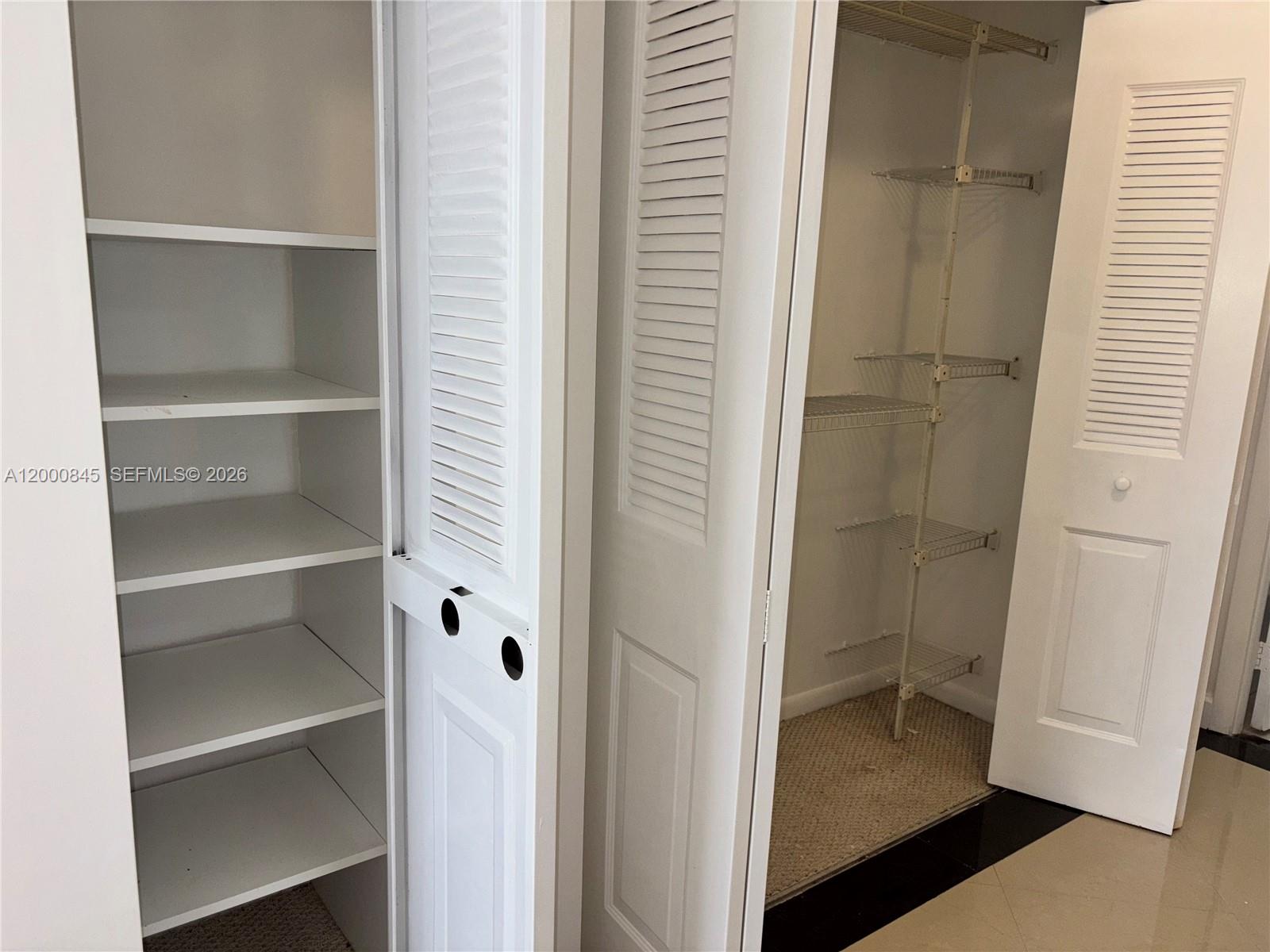 POLYNESIAN GARDENS CONDOM - Residential Lease