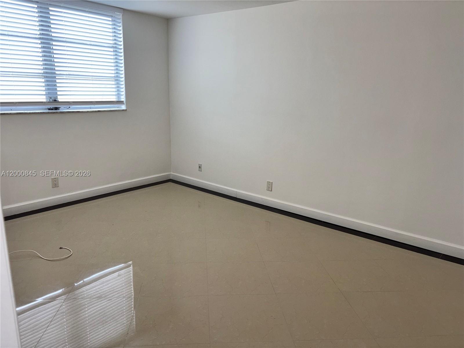 POLYNESIAN GARDENS CONDOM - Residential Lease