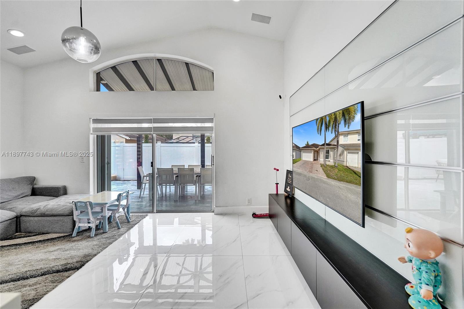 BANYAN OAKRIDGE PLAT - Residential