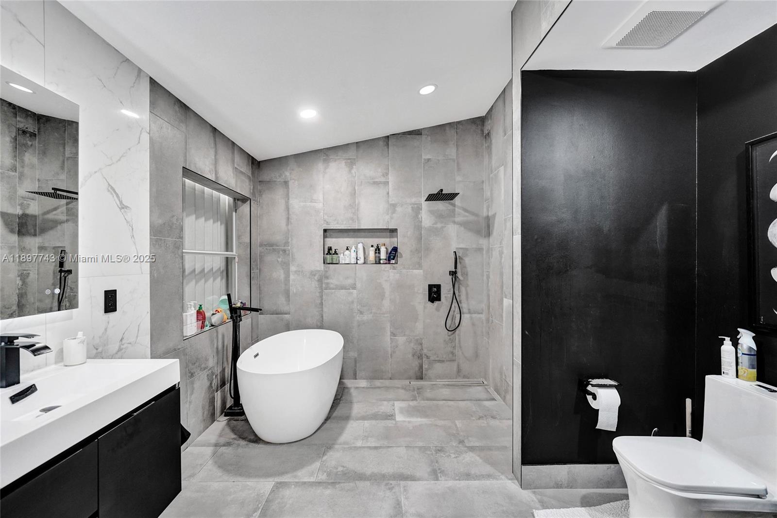 BANYAN OAKRIDGE PLAT - Residential