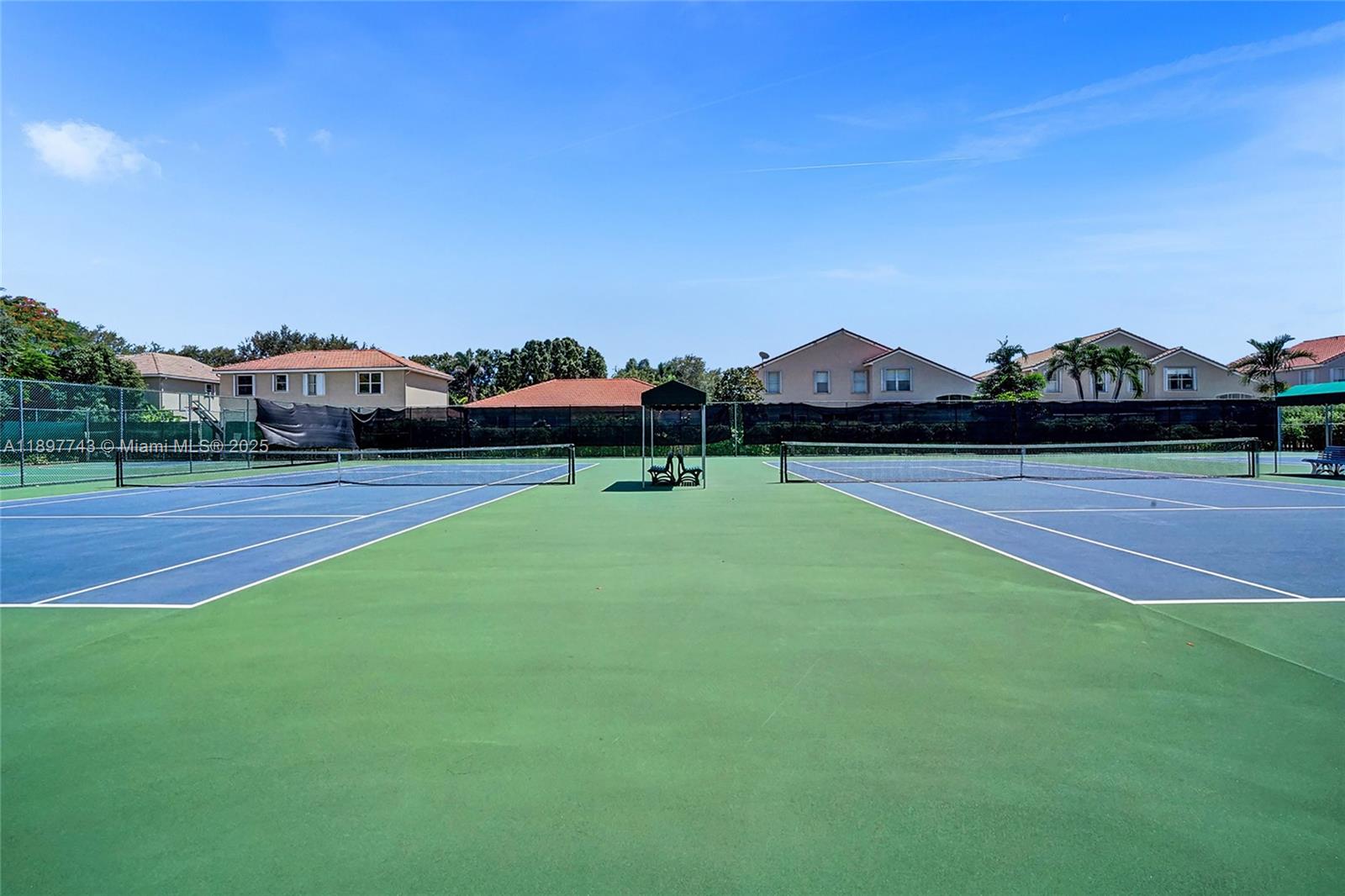 BANYAN OAKRIDGE PLAT - Residential