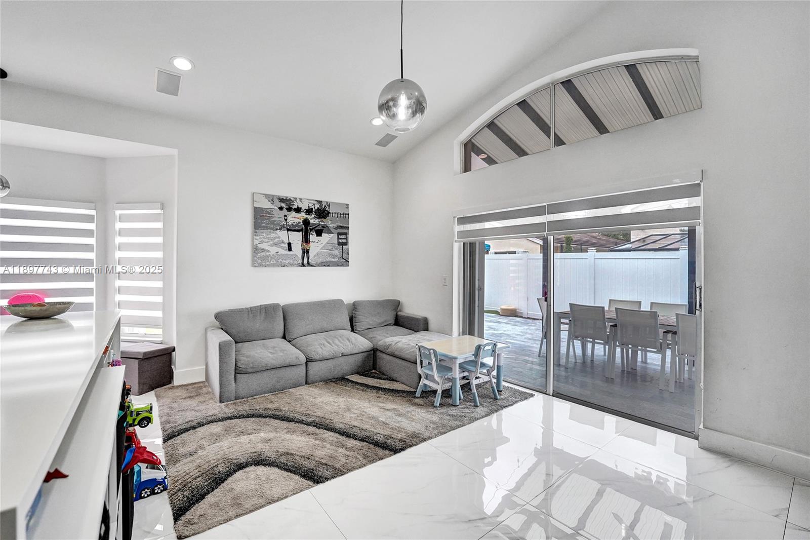 BANYAN OAKRIDGE PLAT - Residential