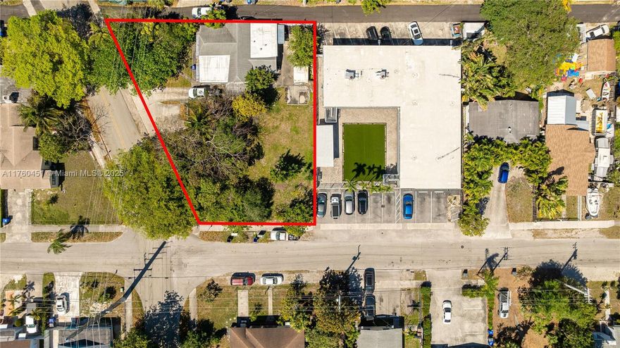 Great Development Opportunity! 14,518 SQFT Corner lot, ZONED DH-1 – Dixie Highway Low Intensity Multi-Family District. This property allows for up to 6,0000 SQFT of buildable area - 5 Town Houses - 2BR+Den/2.5BA each 
OR approximately 11,000 SQFT of buildable area - 16 units 3-story building. Architectural Plans are ready for PACO presentation (see attachments). This property is conveniently located between Fort Lauderdale and Miami. Less than 3.5 miles to Hollywood Beach and minutes drive to Hollywood Circle