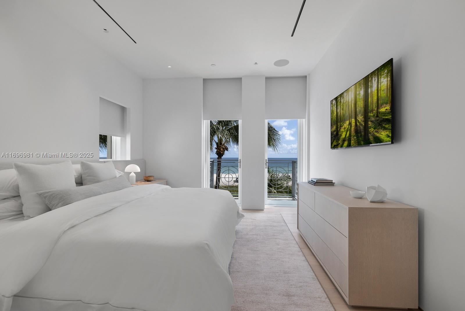 THE RESIDENCES AT THE BAT - Residential