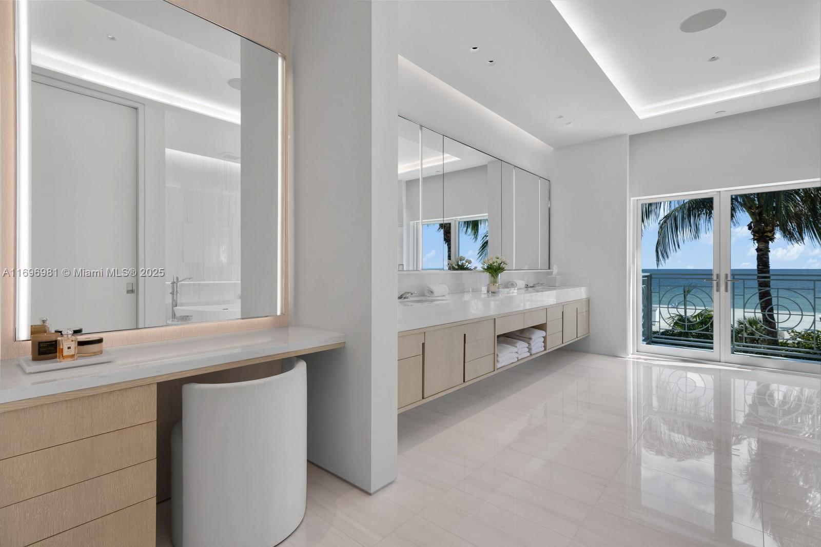 THE RESIDENCES AT THE BAT - Residential