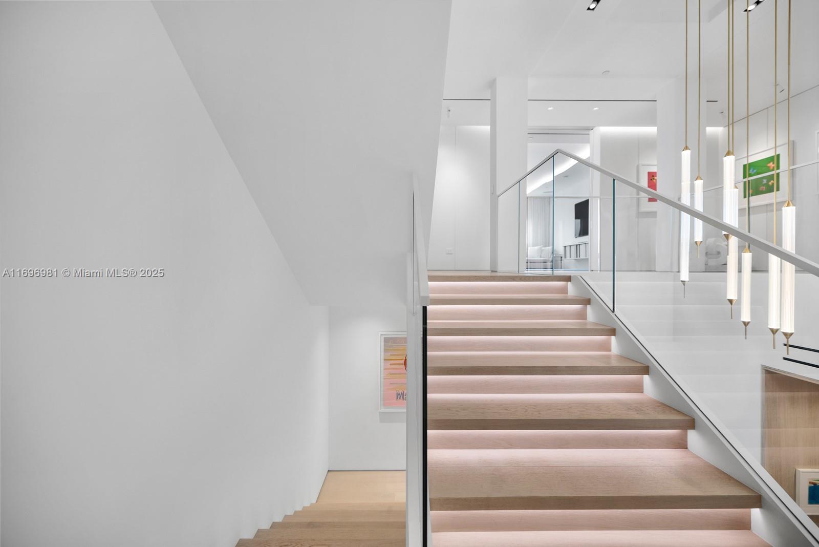 THE RESIDENCES AT THE BAT - Residential