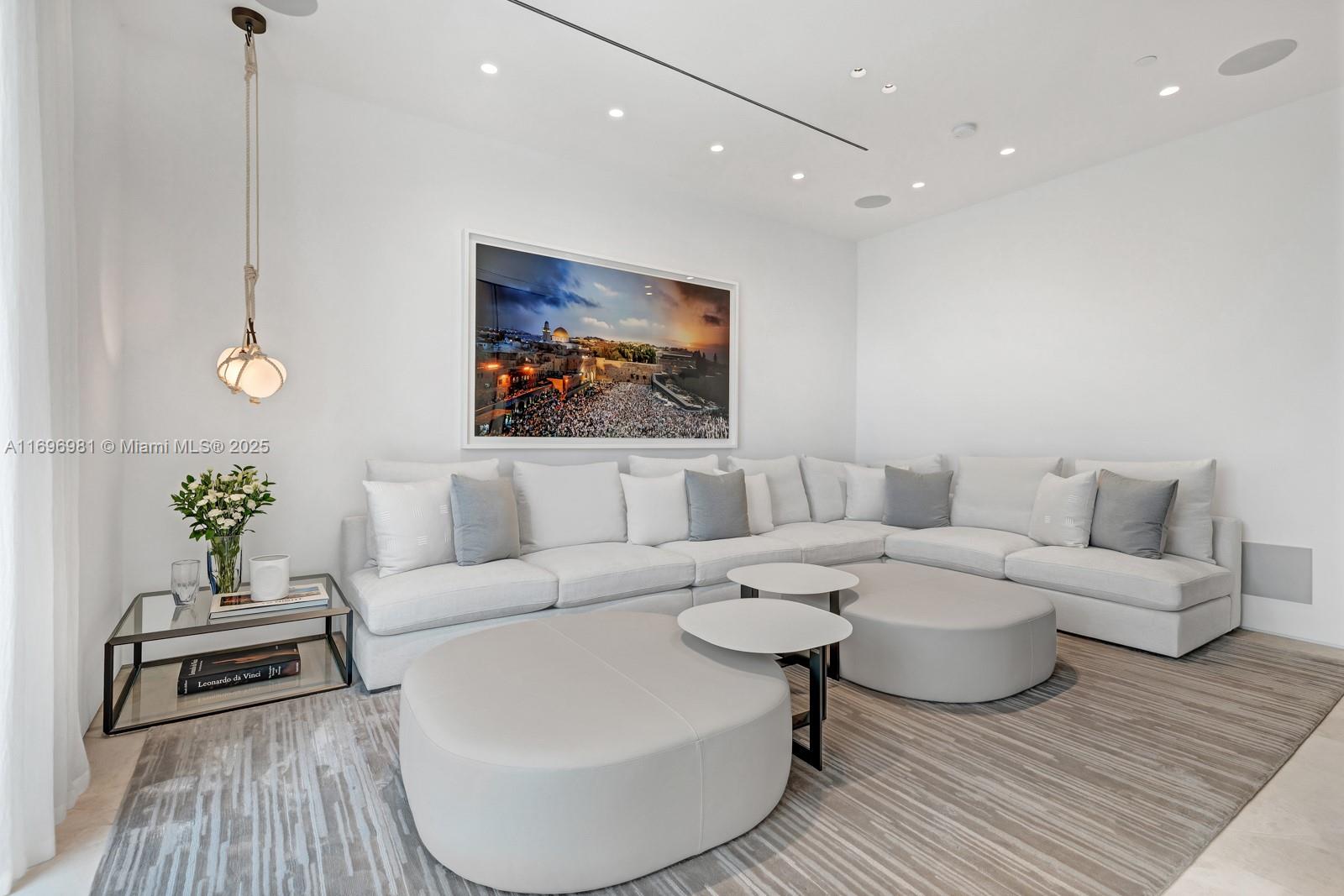 THE RESIDENCES AT THE BAT - Residential