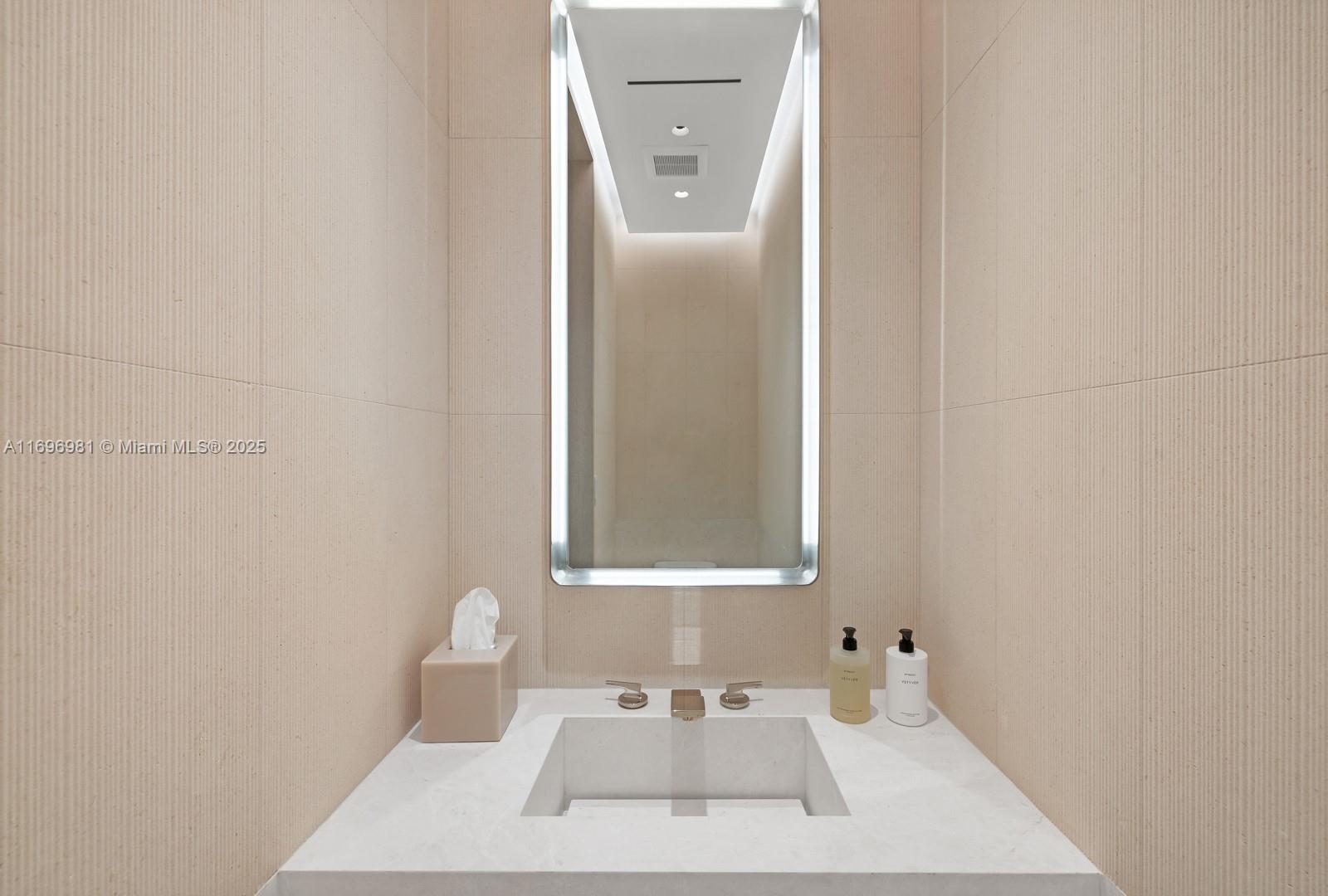 THE RESIDENCES AT THE BAT - Residential