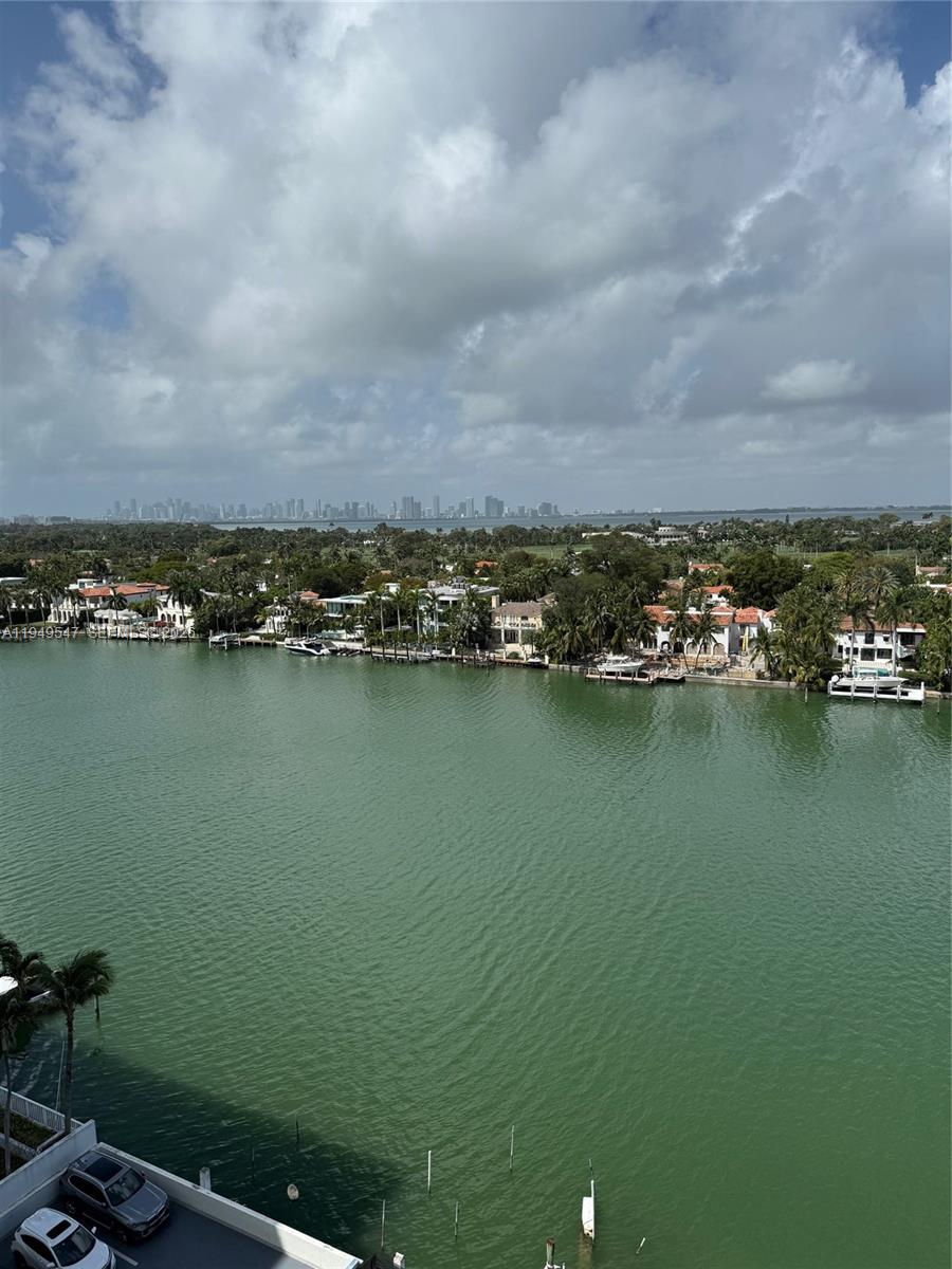 ROYAL EMBASSY CONDO - Residential