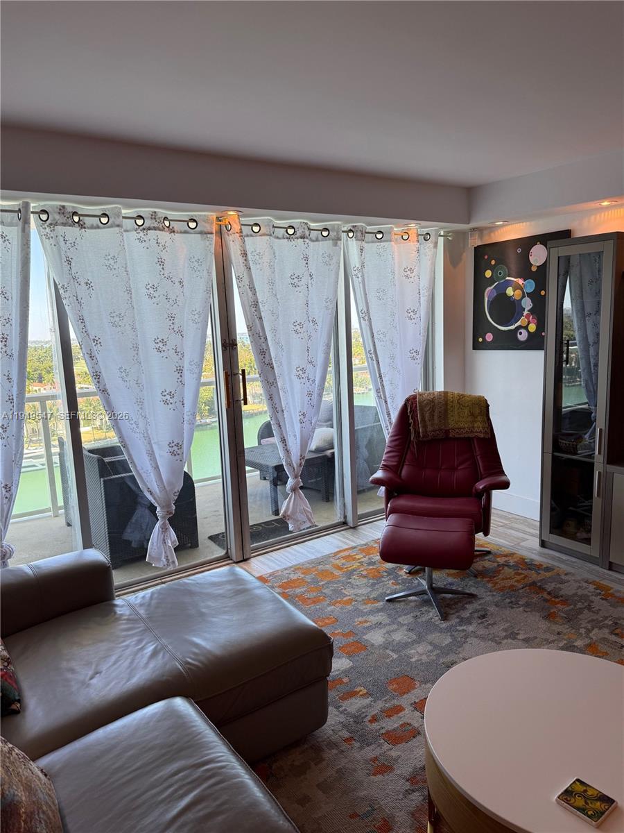 ROYAL EMBASSY CONDO - Residential