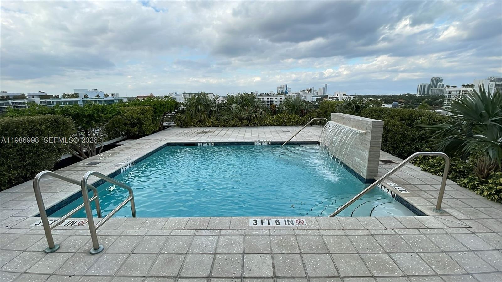 BAY BREEZE RESIDENCES CON - Residential Lease