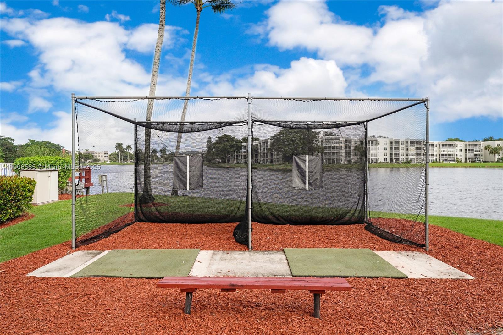 LIVE OAK CONDO EIGHT - Residential Lease