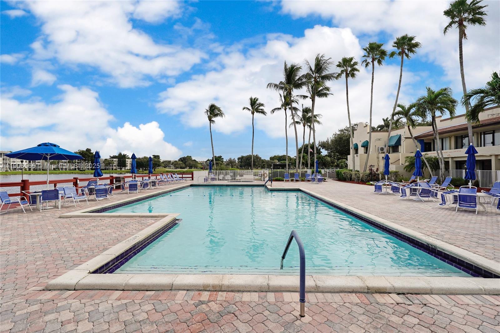 LIVE OAK CONDO EIGHT - Residential Lease