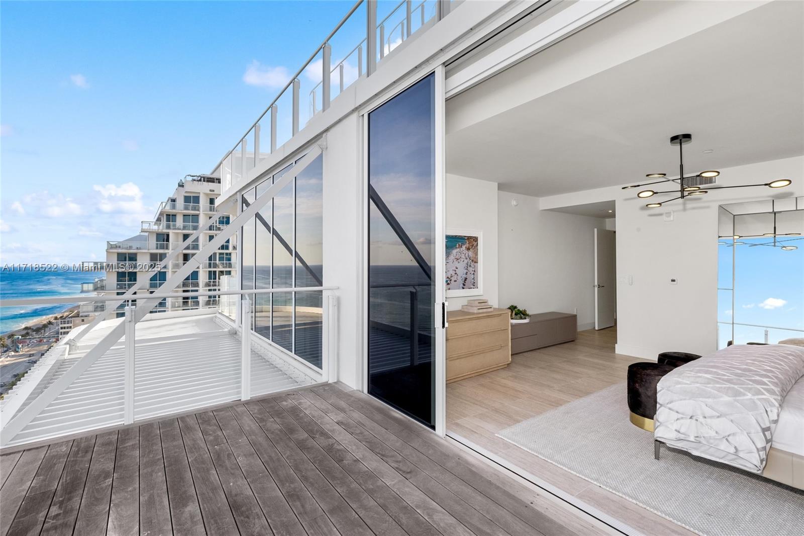 Four Seasons - Residential