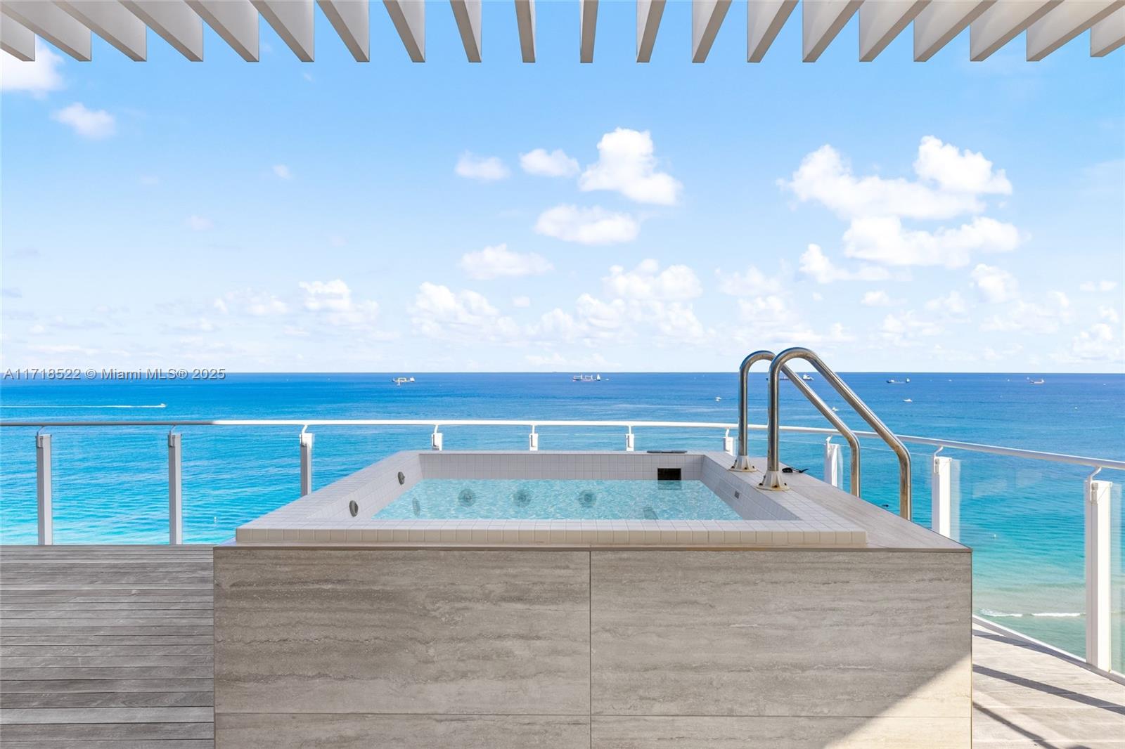 Four Seasons - Residential