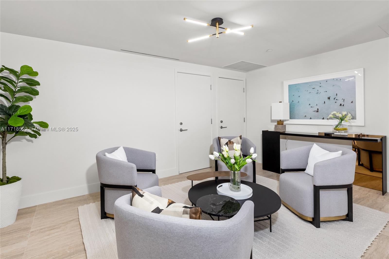 Four Seasons - Residential