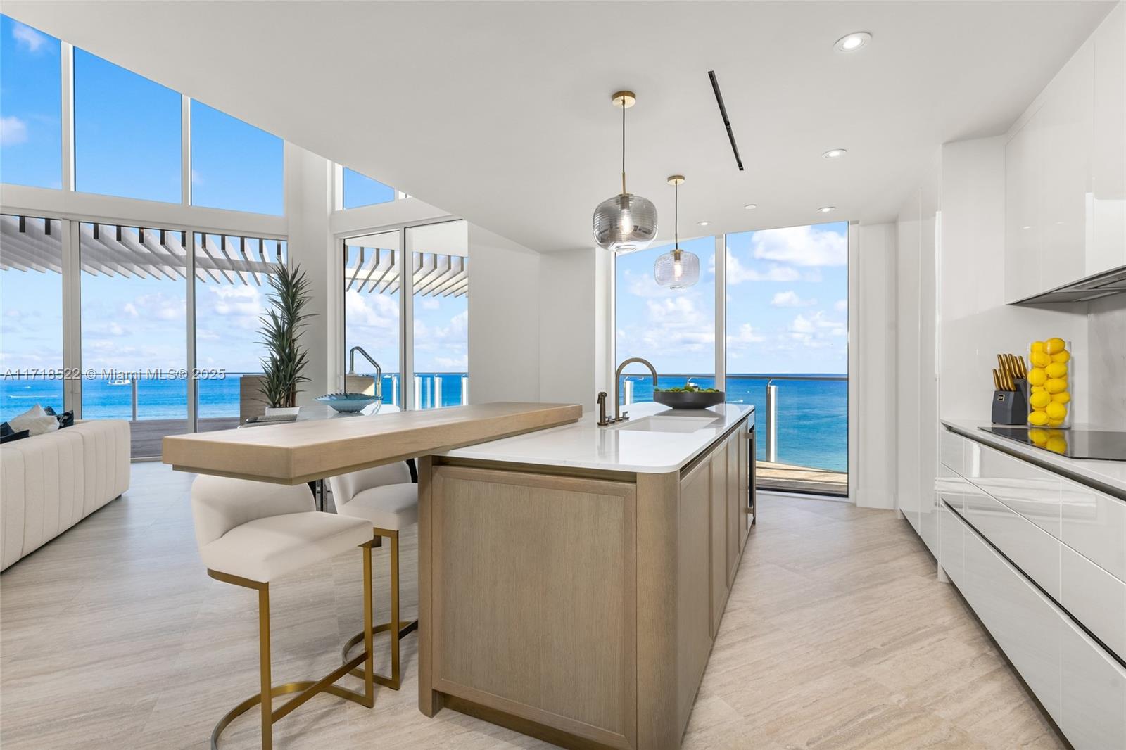 Four Seasons - Residential