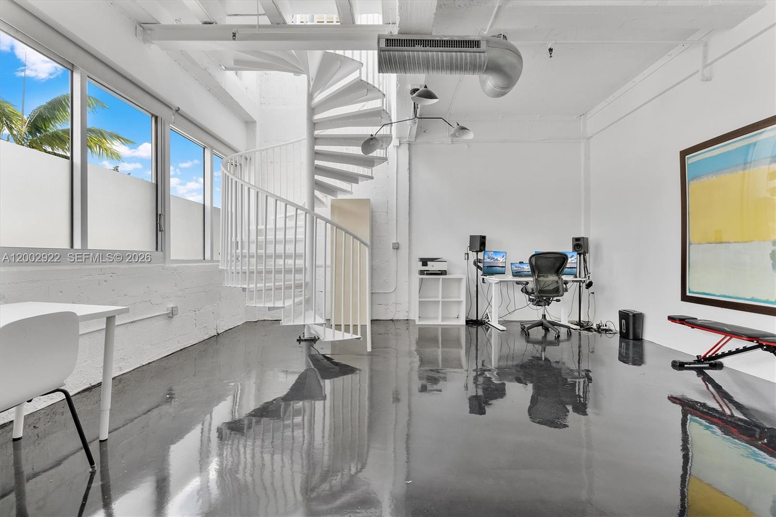 THE BANK CONDO - Residential