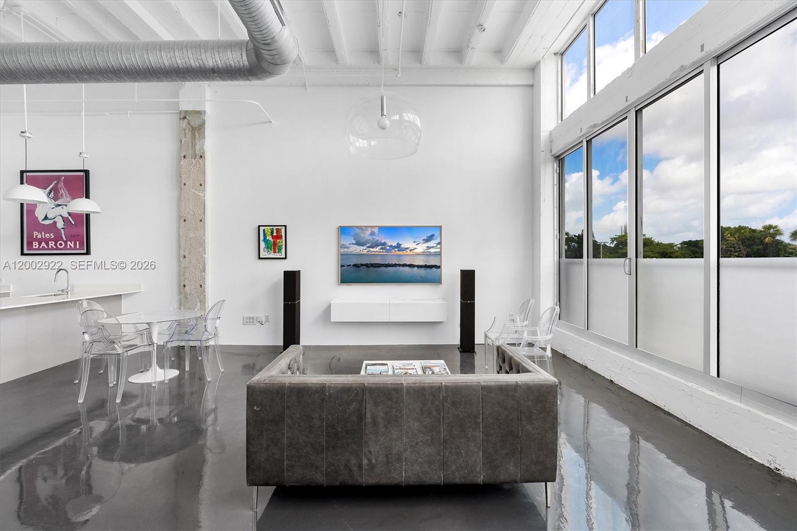 THE BANK CONDO - Residential