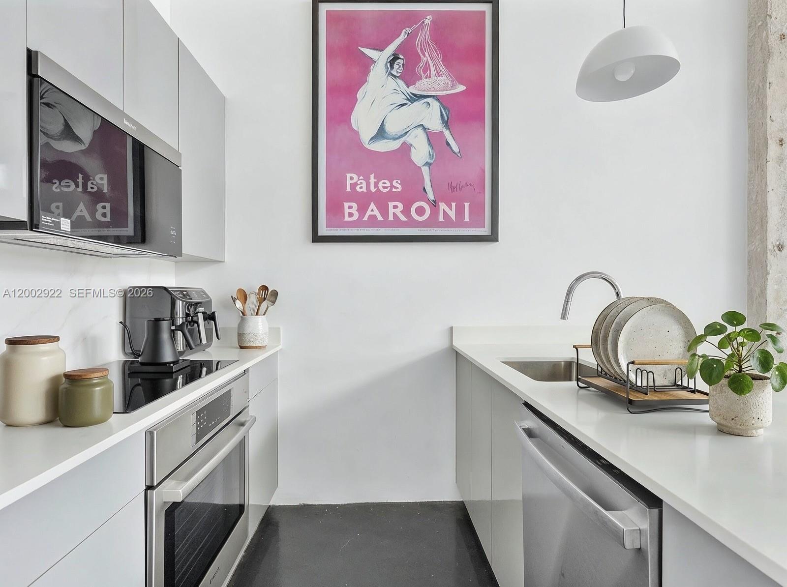 THE BANK CONDO - Residential