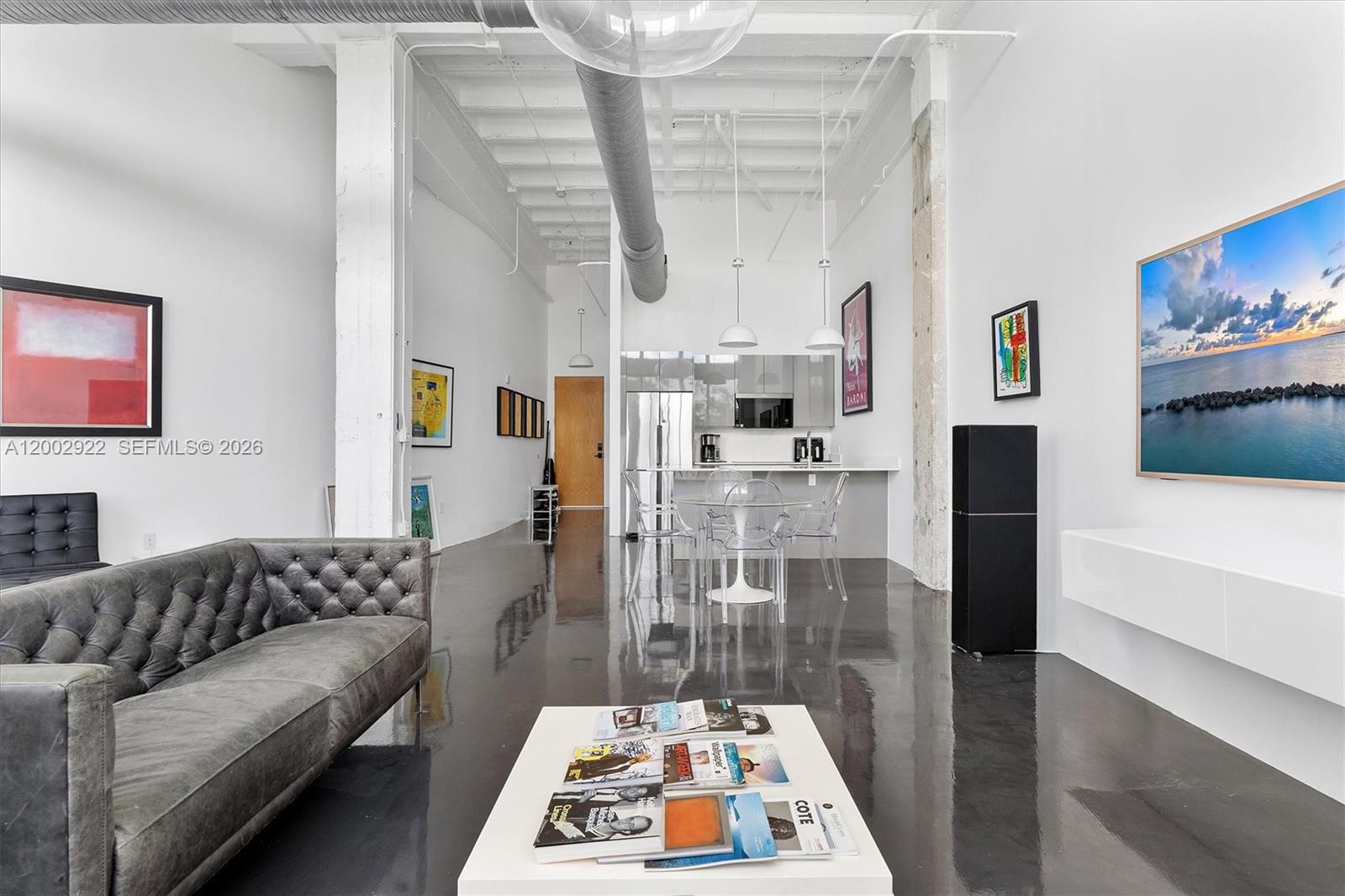 THE BANK CONDO - Residential