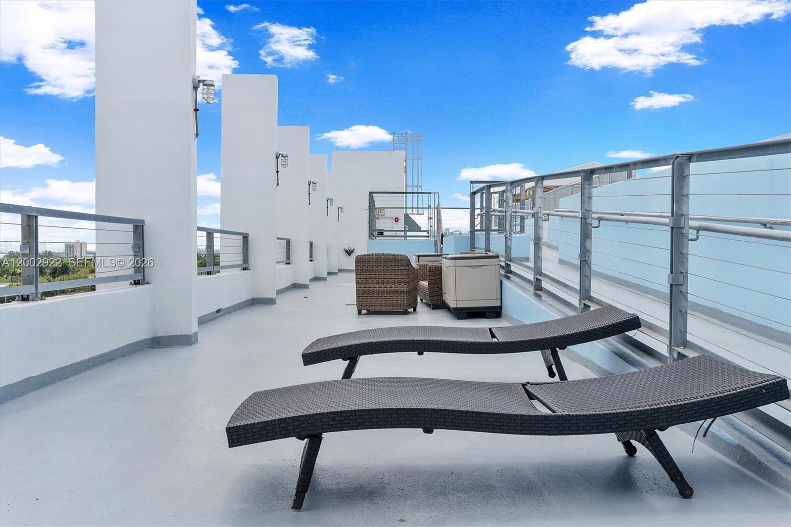 THE BANK CONDO - Residential