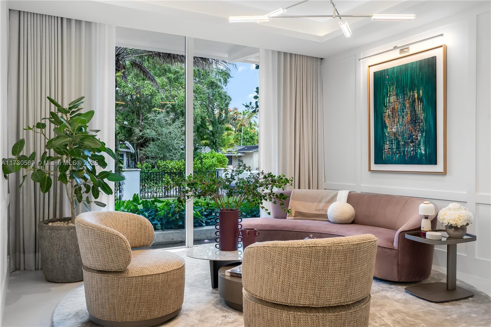 MANGO TERRACE - Residential