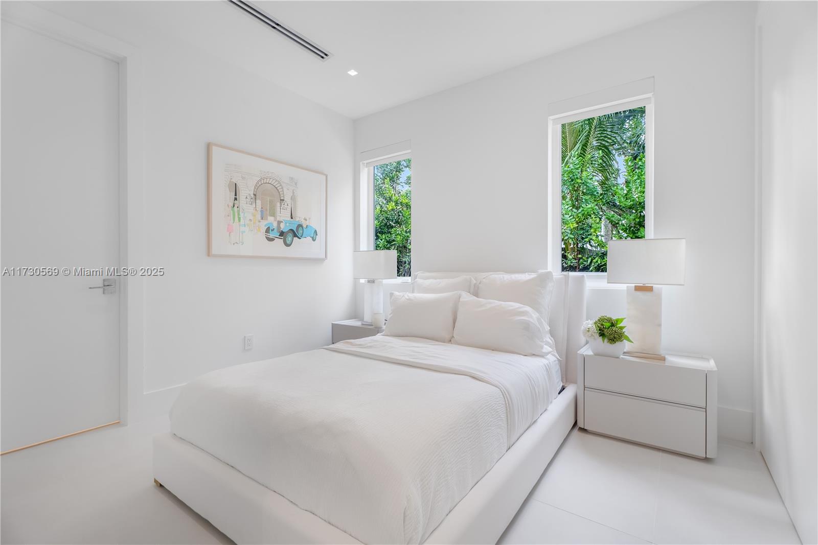 MANGO TERRACE - Residential