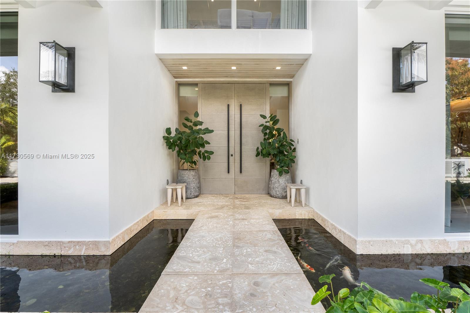 MANGO TERRACE - Residential