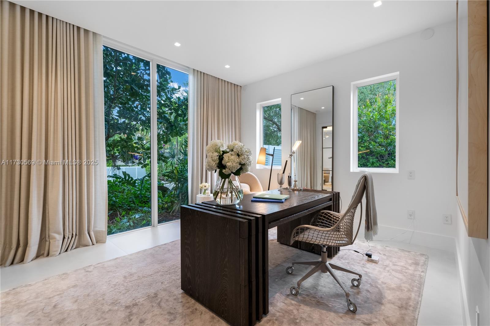 MANGO TERRACE - Residential