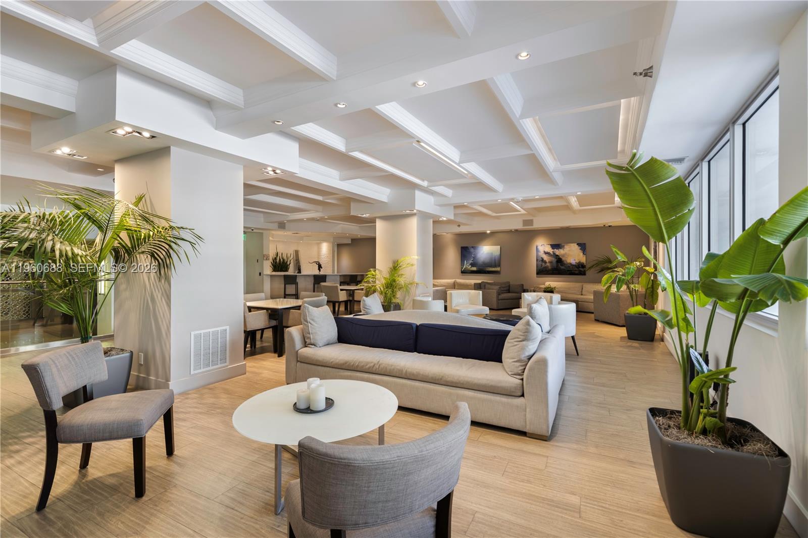 The Decoplage Condo - Residential