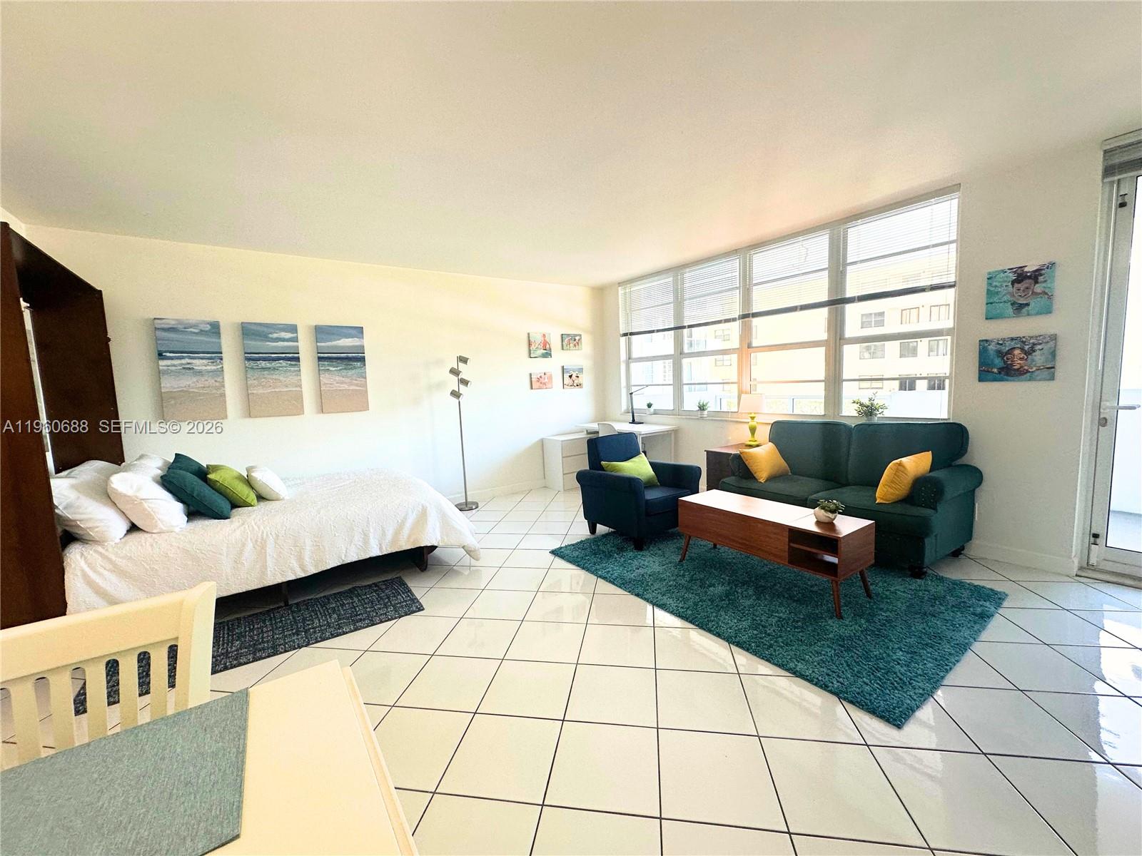 The Decoplage Condo - Residential