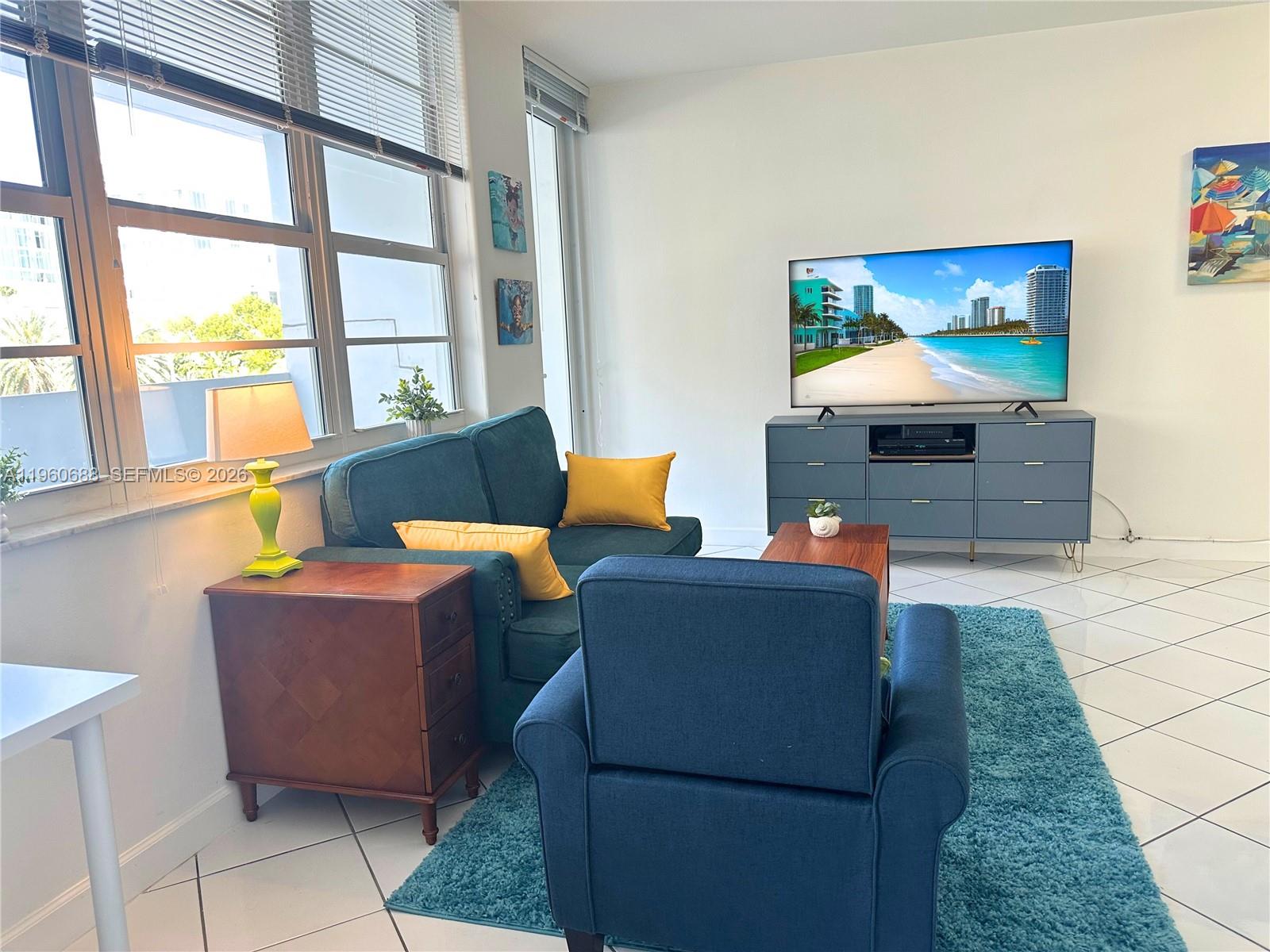 The Decoplage Condo - Residential