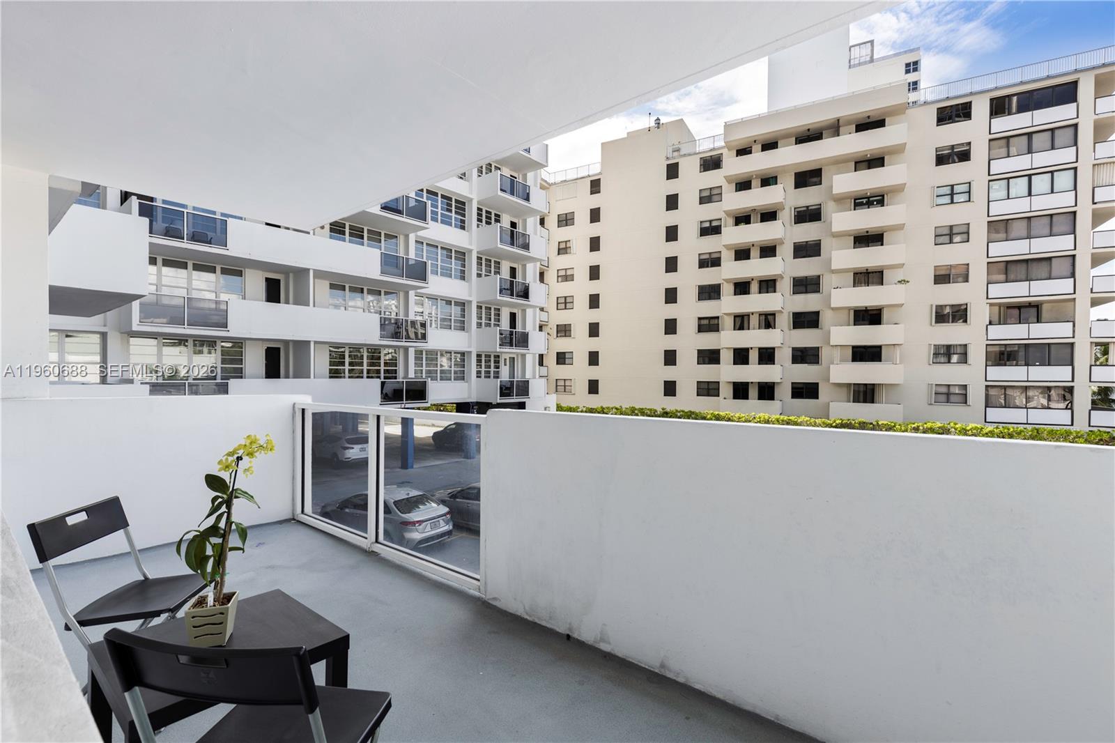 The Decoplage Condo - Residential