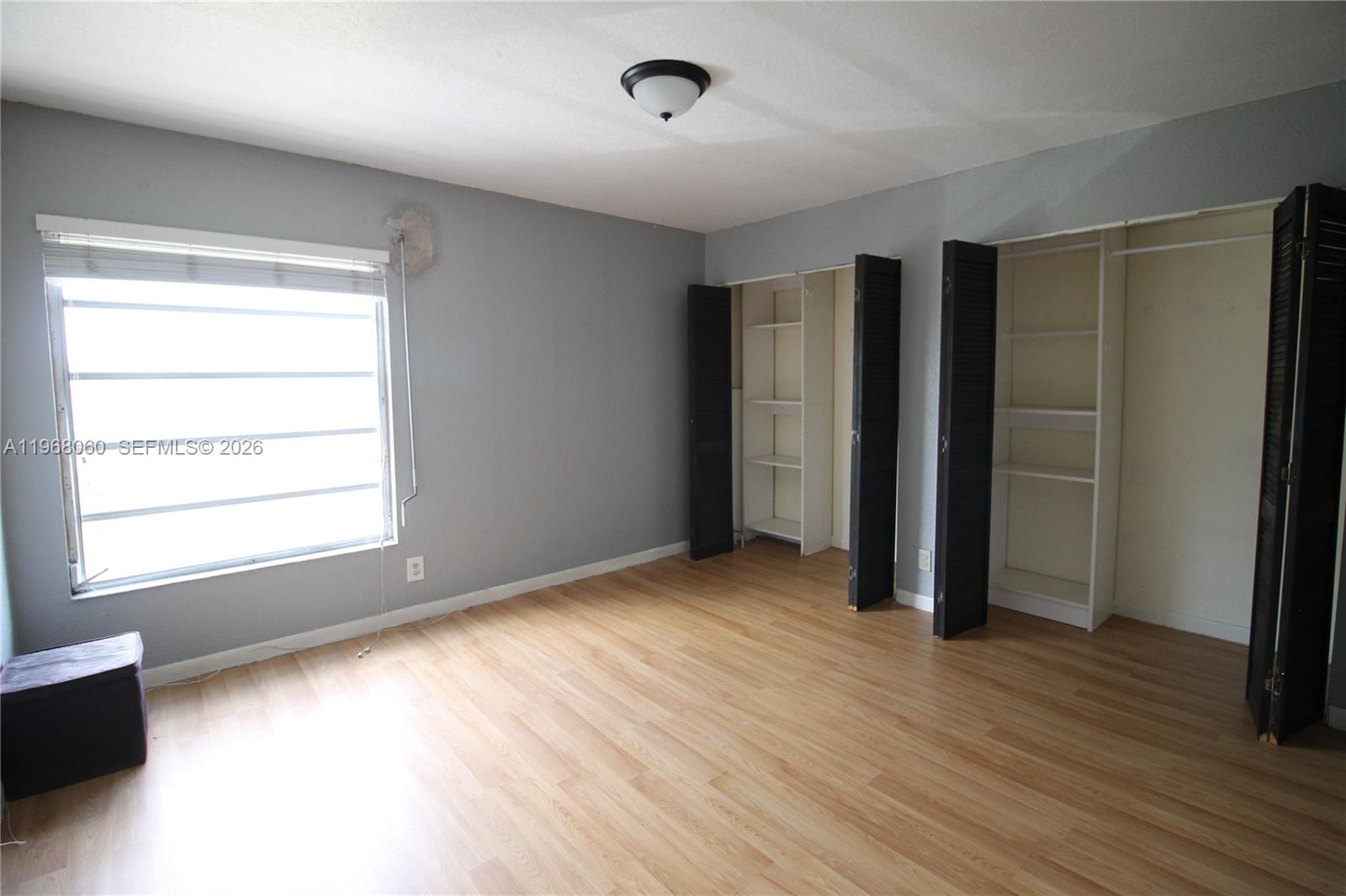 LAGO WEST CONDOMINIUM - Residential